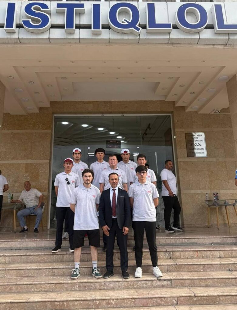 Vatandaşlar Kupası Namangan’da düzenlendi: Yurt dışındaki Özbekler futbol sahasında buluştu