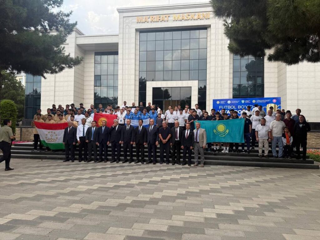 Vatandaşlar Kupası Namangan’da düzenlendi: Yurt dışındaki Özbekler futbol sahasında buluştu