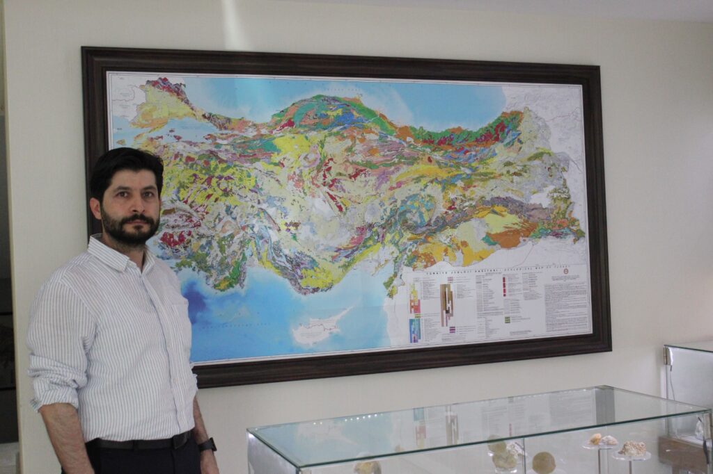 Türkiye’nin aktif fay hatları en güncel verilerle yenilendi
