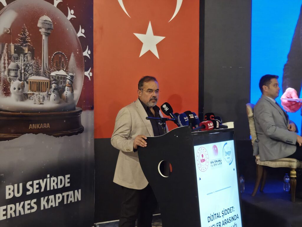 Dijital Şiddet ve Siber Zorbalık Paneli Ankara’da gerçekleştirildi