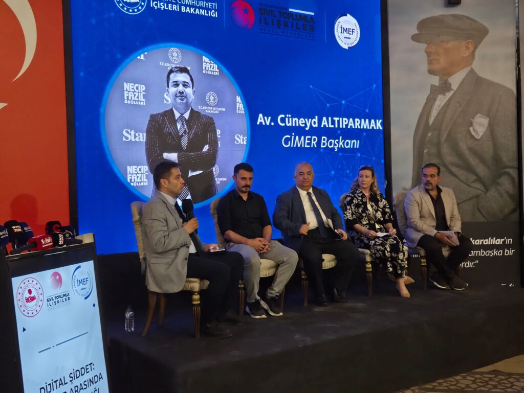 Dijital Şiddet ve Siber Zorbalık Paneli Ankara’da gerçekleştirildi