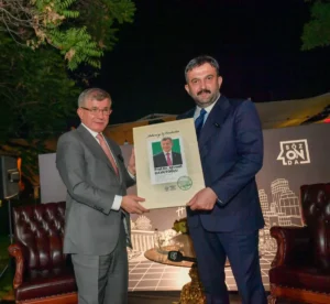 AKK’de Söz Onda-Deneyim Paylaşım Platformu söyleşileri devam ediyor: programın konuğu Prof. Dr. Ahmet Davutoğlu oldu Davutoğlu: "Bugün ki depresyonların sebebi Altın Oranı kaybetmemiz"