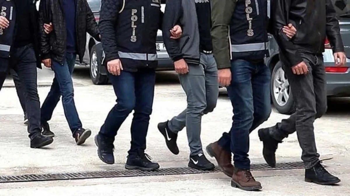 Ankara'da korsan otoparkçılara operasyon: 30 gözaltı