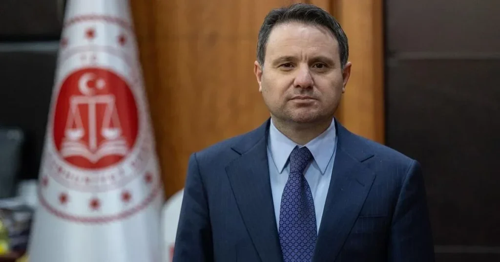 Bakan Gürlek: Adaletin terazisi kimsenin servetine veya statüsüne göre tartmaz