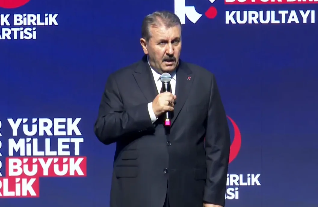 Büyük Birlik Kurultayı'na Türk Dünyasından geniş katılım