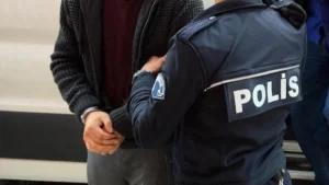 İstanbul merkezli ilaç operasyonu: 19 eczacı gözaltına alındı