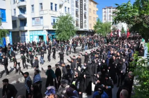 Kars'ta Hz.Hüseyin ve Kerbela iehitlerini anıldı