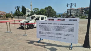 15 Temmuz'un sessiz tanığı: Tankın ezdiği araç Tekirdağ'da sergileniyor