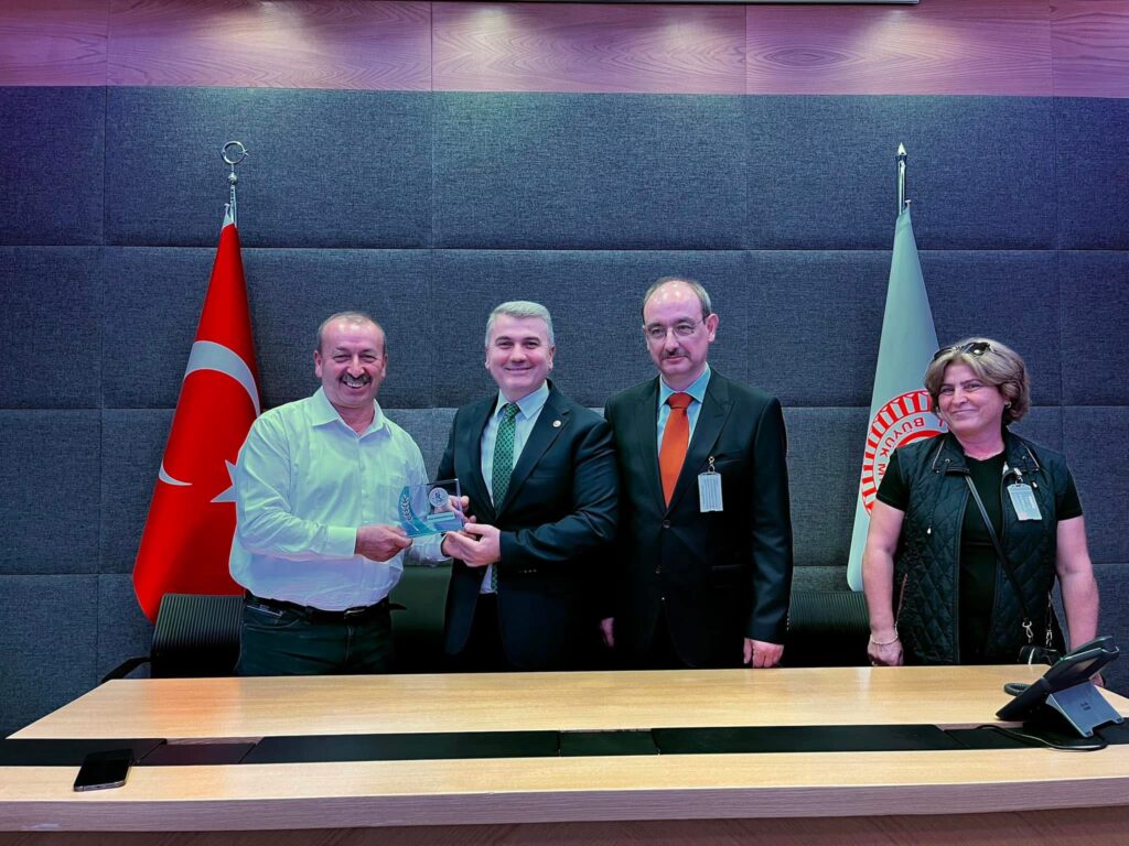 AK Parti Balıkesir Milletvekili Canbey, Balıkesir ve Antalya'daki çalışmalarını sürdürüyor