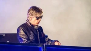 Fransız DJ Kavinsky hayatını kaybetti