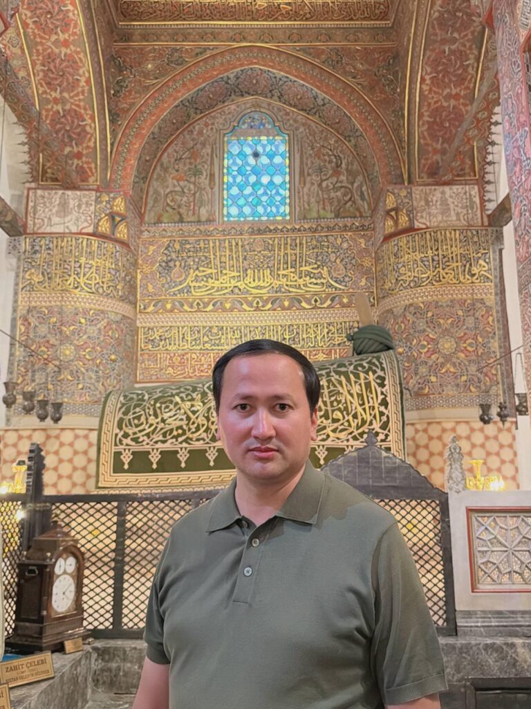 Şöhret Hayitov'un Kaleminden: Mevlânâ'nın Şehri Konya'ya Kültür ve Medeniyet Yolculuğu