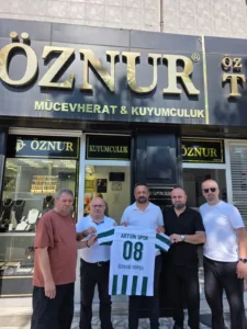 Artvinli iş İnsanı Topçu'ya Artvinspor'dan ziyaret