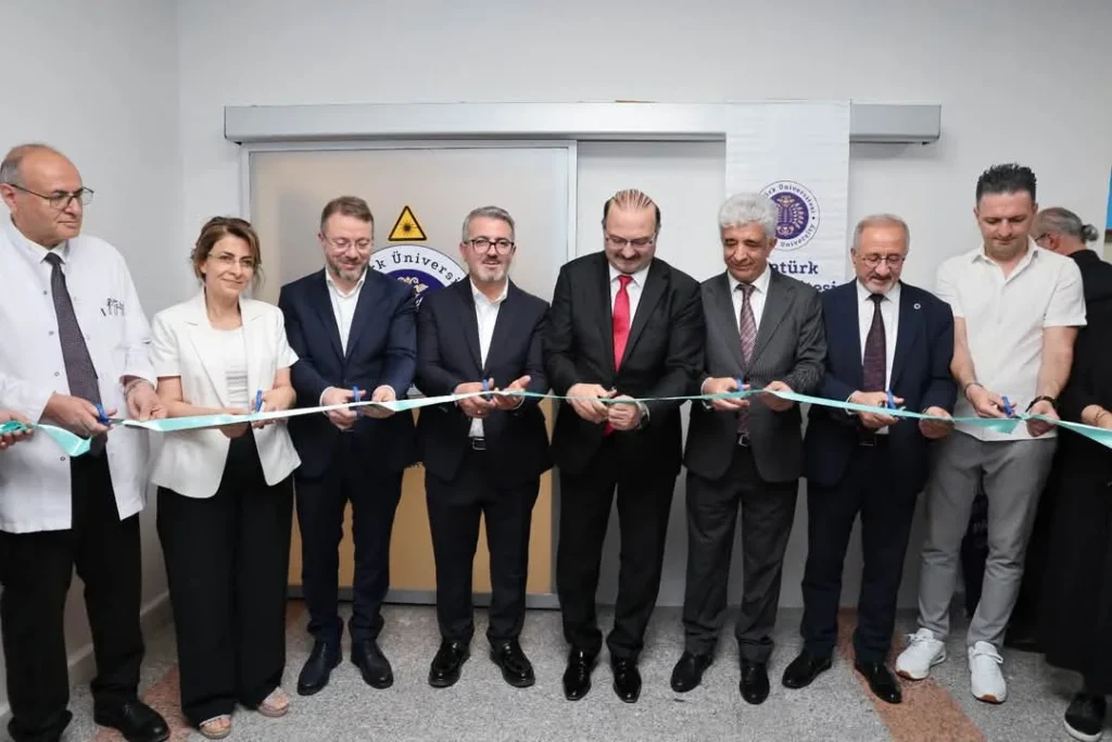 Atatürk Üniversitesi göz sağlığında teknolojinin zirvesini Erzurum'a taşıdı