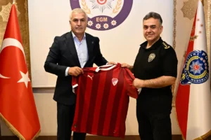 Başkan Ahmet Toprak’tan Emniyet Müdürü Aydın Karan’a ziyaret