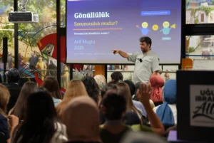 Dünya Gençleri "Speak Up Youth" ile sosyal politikalara yön veriyor
