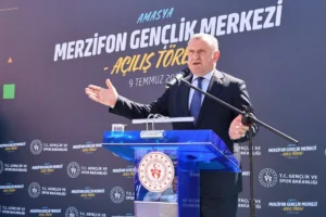 Bakan Bak Amasya'da spor yatırımlarının açılışını gerçekleştirdi