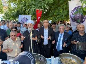 KAI Federasyonu'ndan Ankara'da geleneksel aşure ikramı