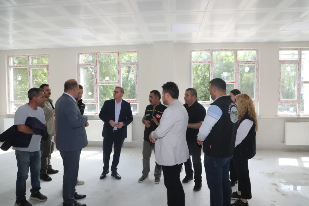 Kars'ta eğitim yatırımları hız kesmeden sürüyor